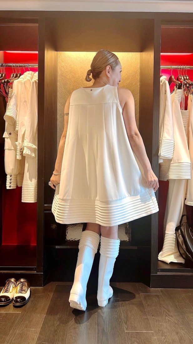 [Fuku Tuxedo A-line Dress Voyage Milk 012 อันดับ 1 ของโลก] ราคาปกติ: 32,780 เยน (รวมภาษี)